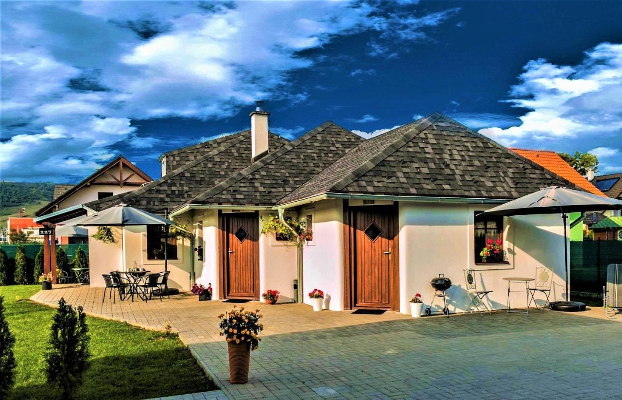 Piemonti Besenova Apartment Bagian luar foto