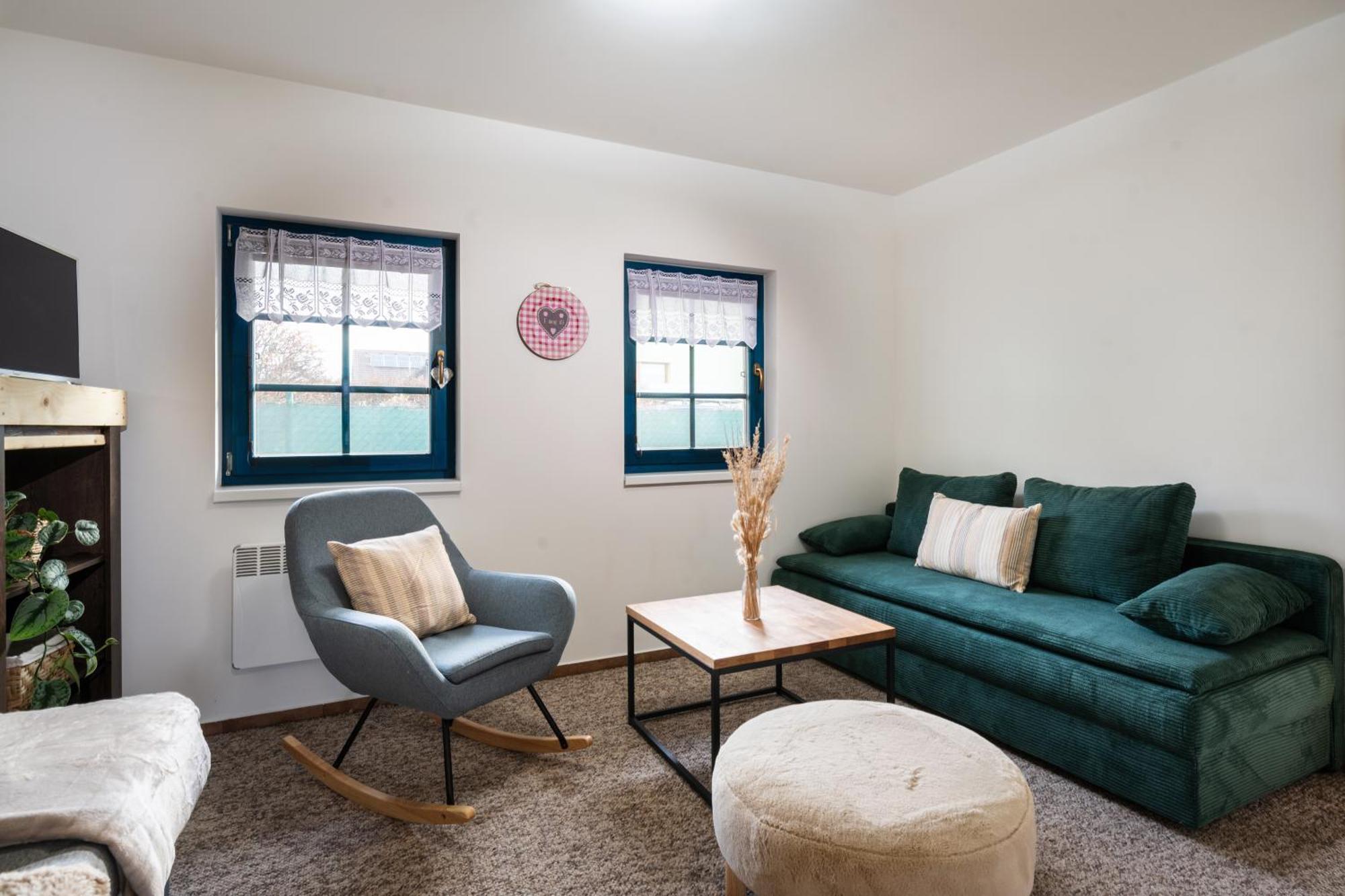 Piemonti Besenova Apartment Bagian luar foto